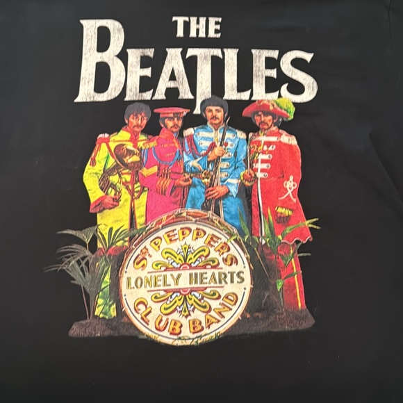 Men’s size XL The Beatles T-shirt - Picture 2 of 4
